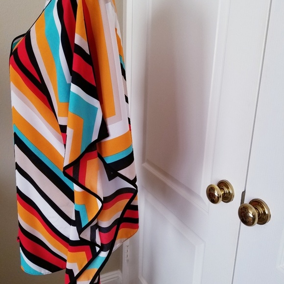 2 for $30 Sami & Jo Boho Chevron Patterned Tunic - Picture 3 of 4